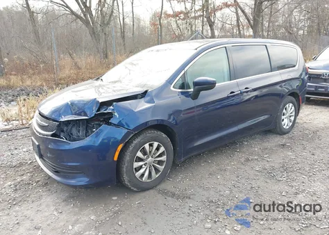 2017 Chrysler Pacifica Touring z USA, uszkodzony, nr VIN 2C4RC1DG5HR513029